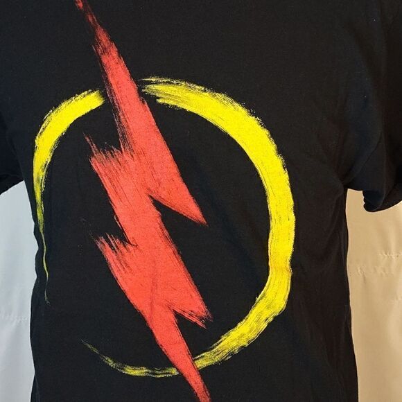 DC Comics "Batman" Men's Tee - Picture 2 of 6